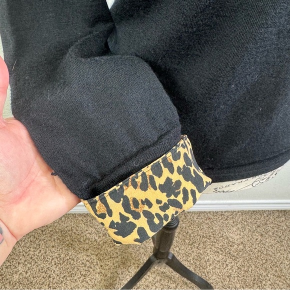 J.crew Scoop neck size XS Black Long Sleeve Top with Leopard Cuffs top - Picture 3 of 6